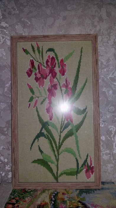 Картины вышитые (ручная работа)