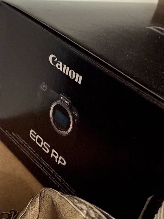Фотоапарат Canon EOS RP