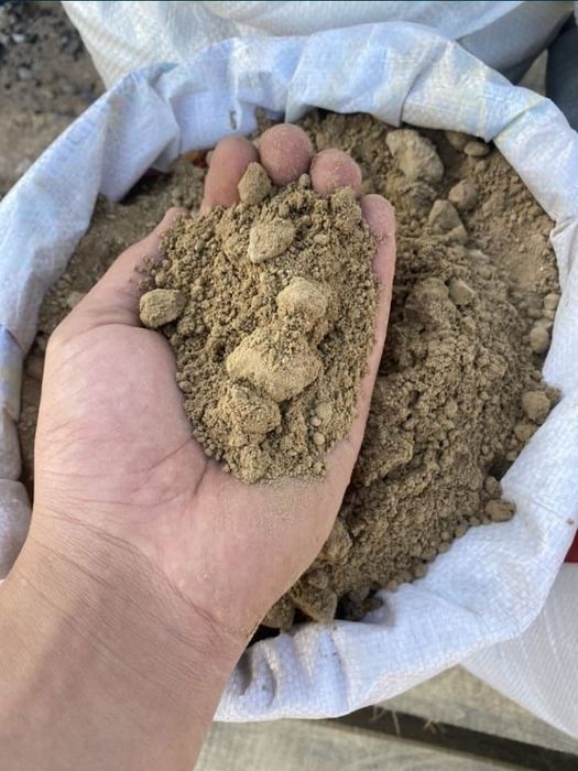 Отсев, песок, глина, щебень в мешках