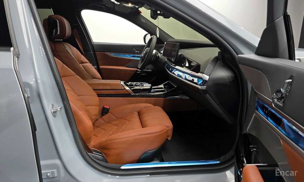 BMW 7 (G70) 740d xDrive M Sport