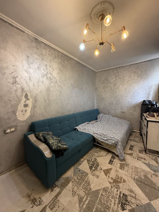 Залга адеми диван