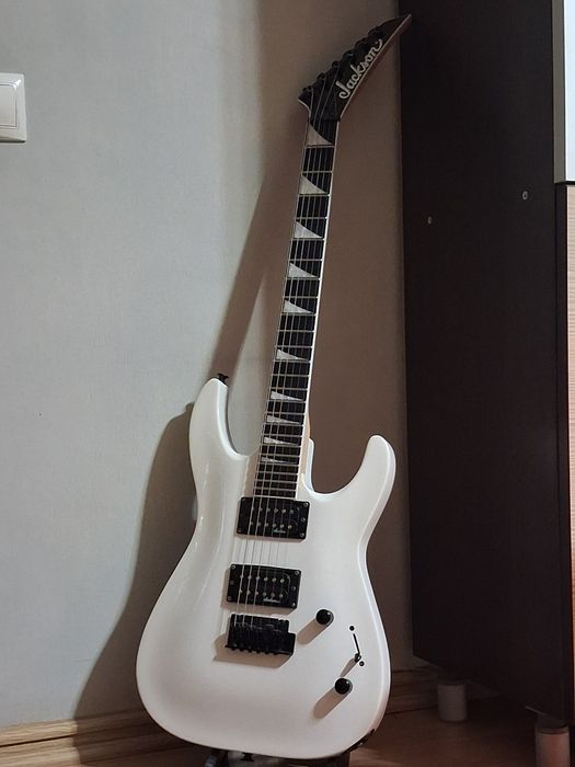 Электрогитара jackson js22