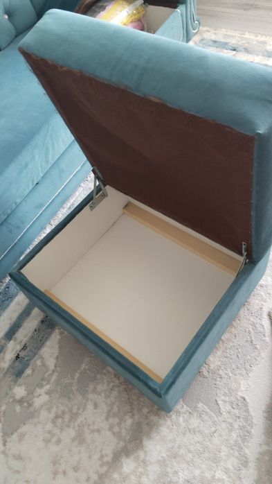 Продаю диван в хорошем состоянии