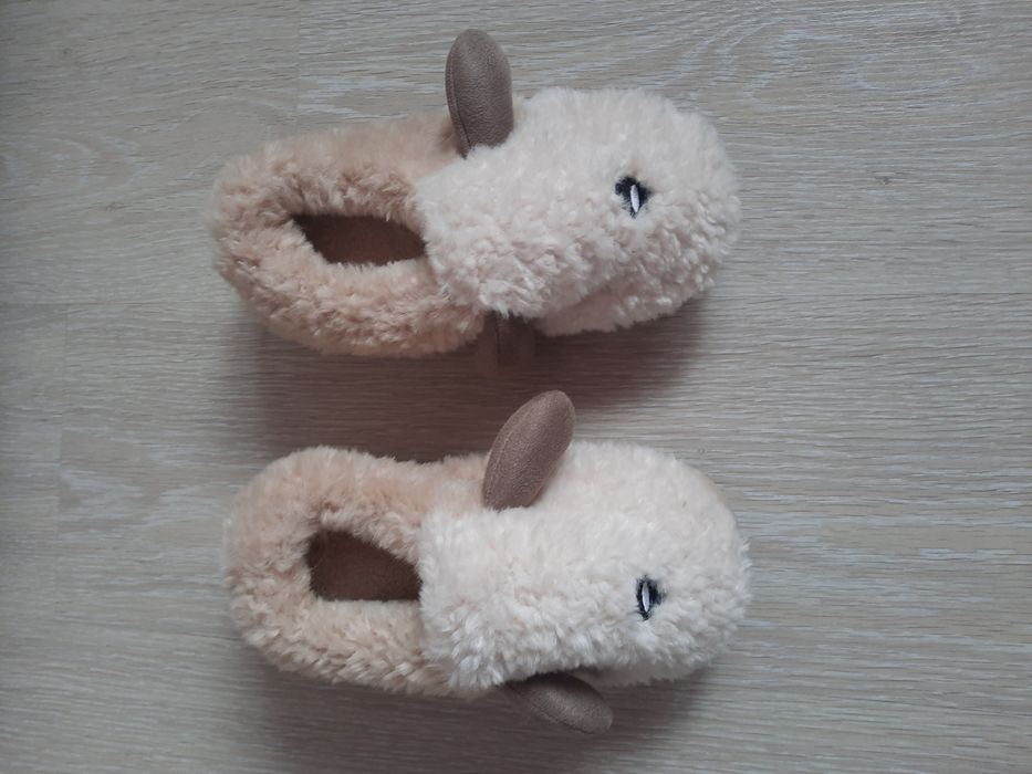 Нови зимни пантофи 38/39