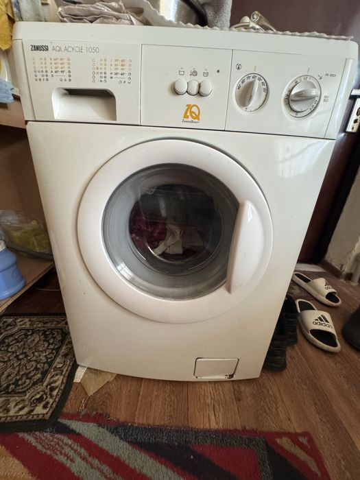 Стиральная машина Zanussi,б/у