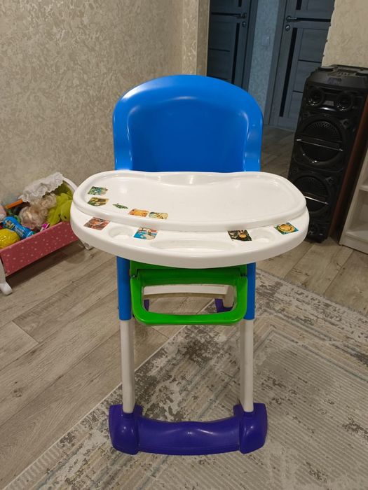 Стул для кормления