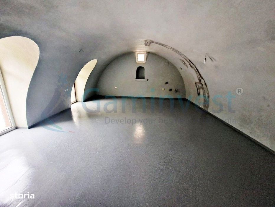 Cladire  pretabila clinica,Gheorghe Doja,Oradea, Bihor,Gaminvest,A2411