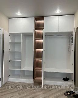 Шкаф, платяной шкаф