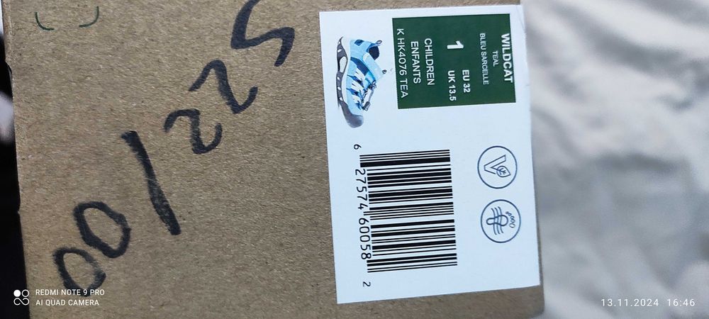 детски сандали със затворени пръсти