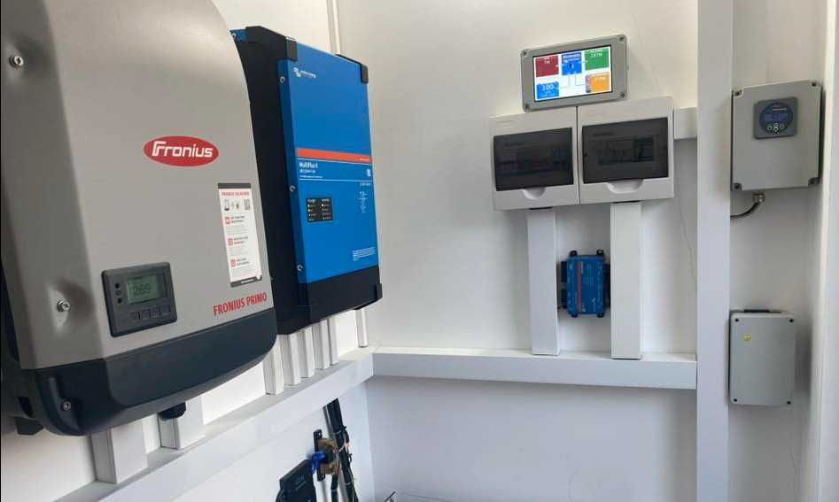 Invertor Fronius Primo 6.0-1 + Smart Meter