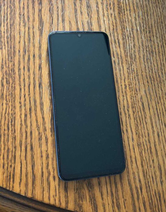 Продаю Vivo V23e