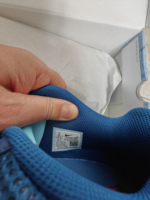 JA 1 Court blue,noi, originali, cutie marime 48.5