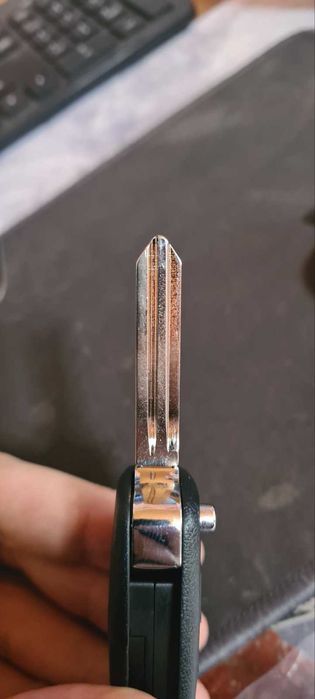 Ключ Дистанционно (blade key) с 3 бутона за Hyundai 433mhz