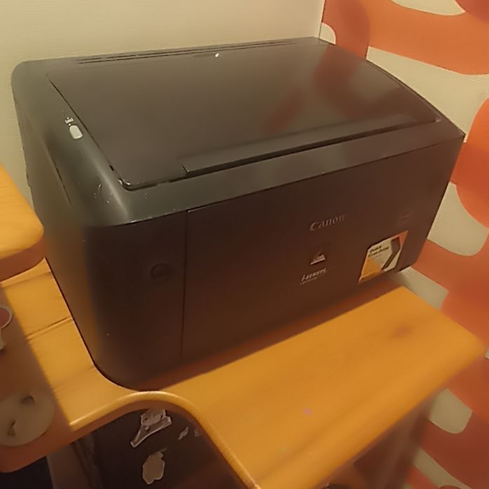 Продам принтер Canon LBP3010B
