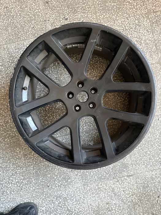 Продавам  Коплект Гуми с Джанти 22