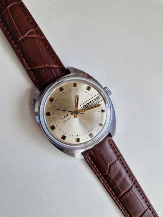 SLAVA, cal. 2428, ръчно нав-е, made in USSR, каса – 37мм