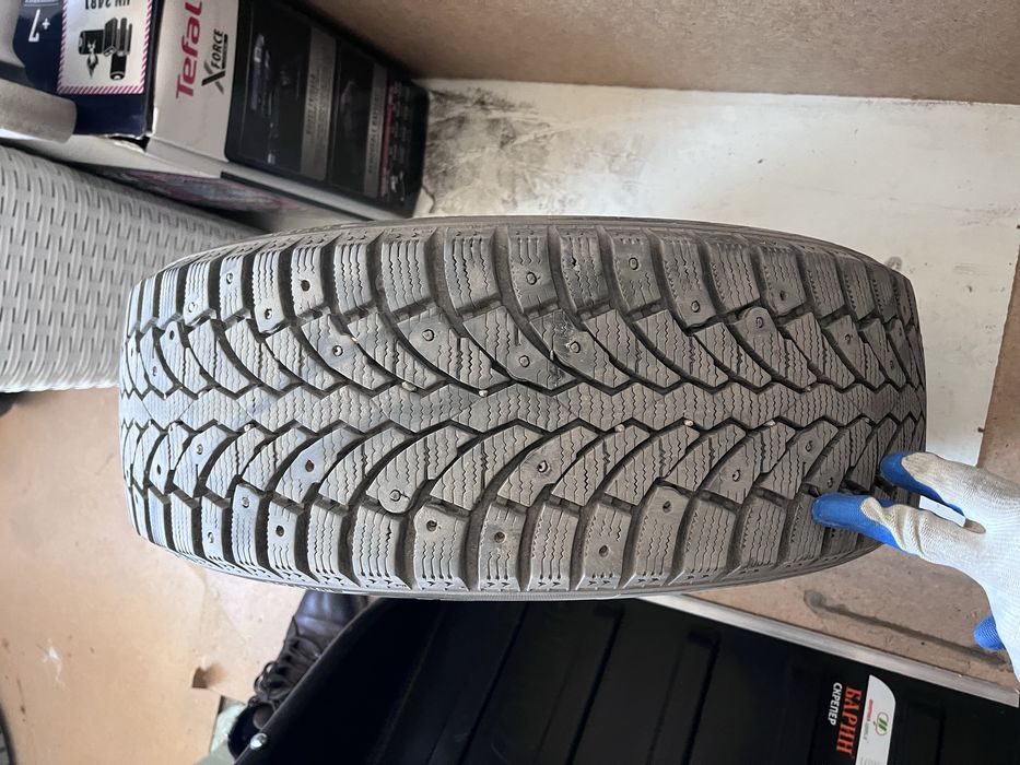 Продам зимнюю резина на 16