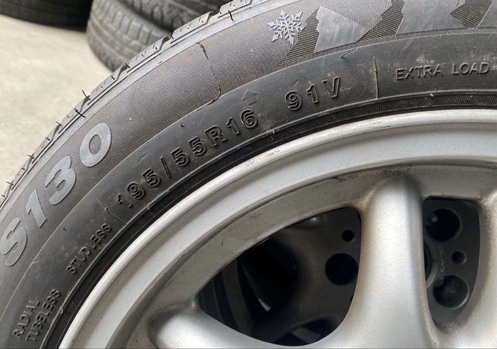 Jante aliaj R16 5x120 BMW cu anvelope M+S 195 55 16