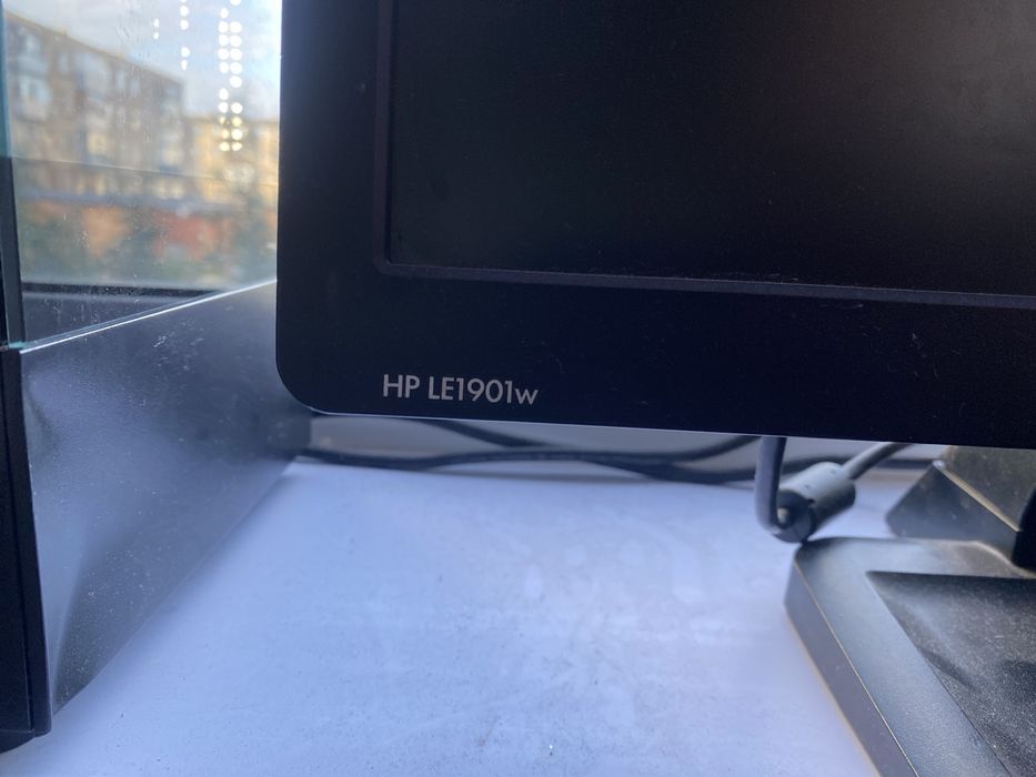 монитор HP ips..