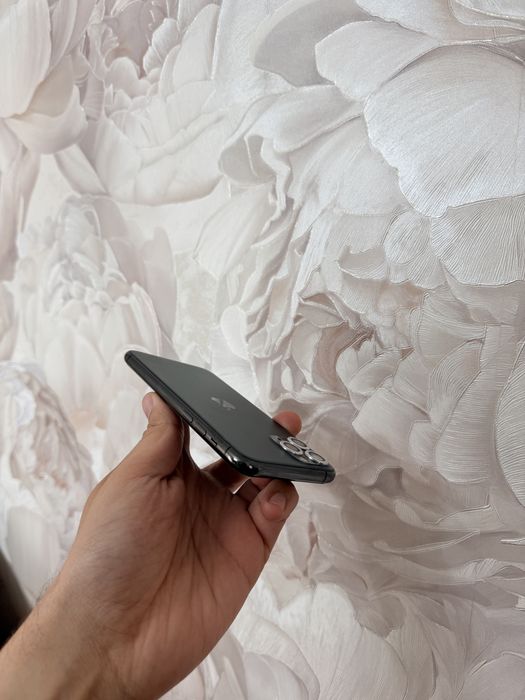 IPhone 11 Pro 64Gb - В отличном состоянии