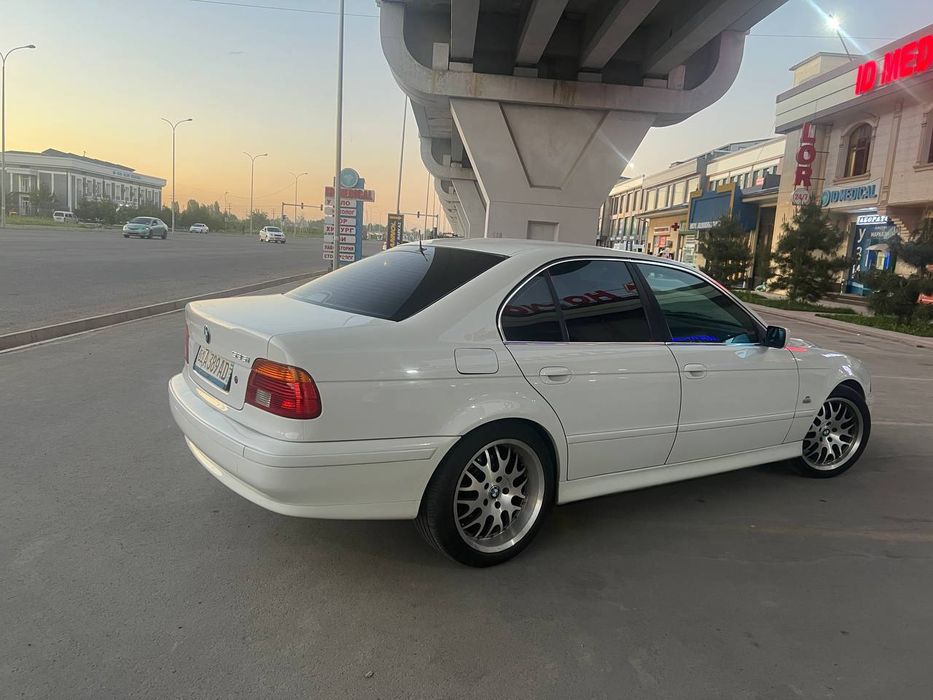 Срочна продаётся BMW