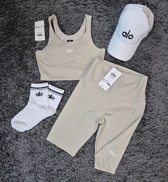 Дамски клинове и комплекти Alo L, XL