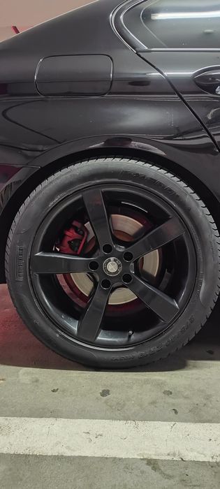 Vând sau schimb jante R19 cu cauciucuri aproape noi  dot2024
