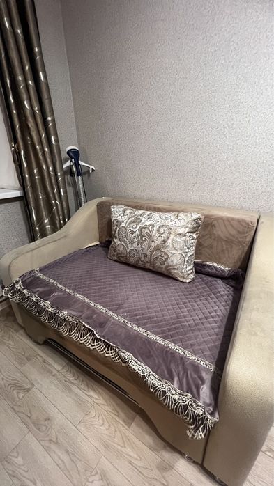 продам диван большой и маленький