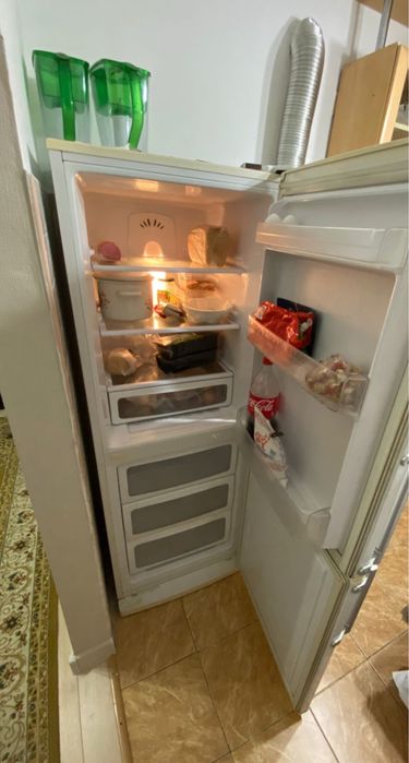 Продам срочно холодильник в отличном состоянии