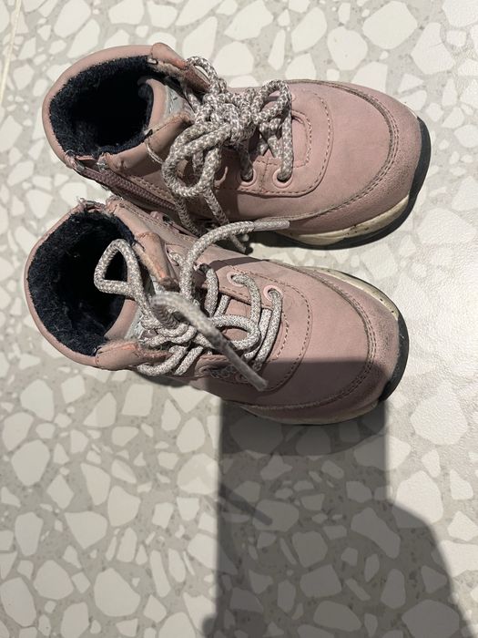 Осенние ботинки 23 размер