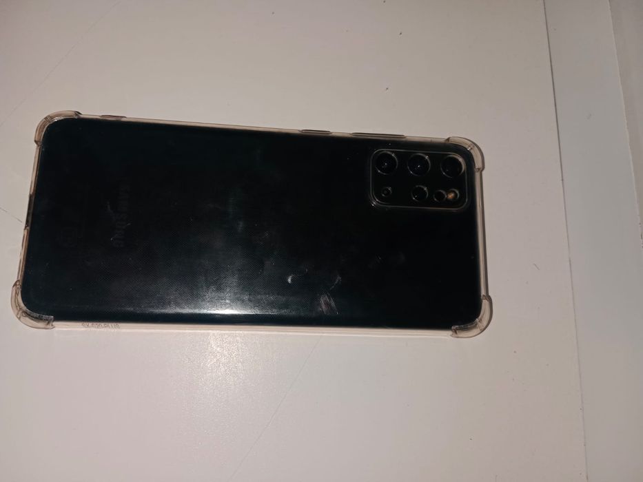 Продам телефон Samsung galaxy S20+