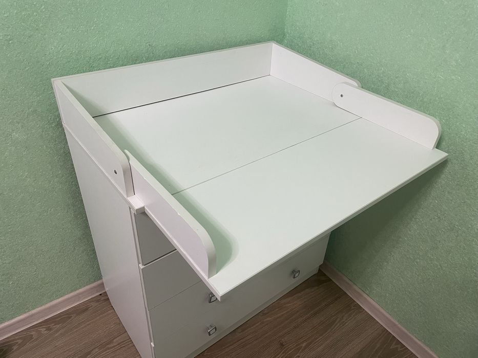 Продам пеленальный комод