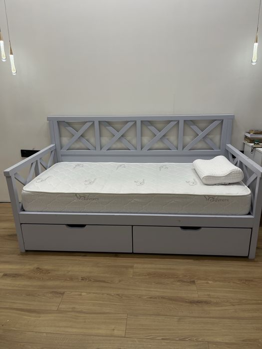 кровать детская и подростковая