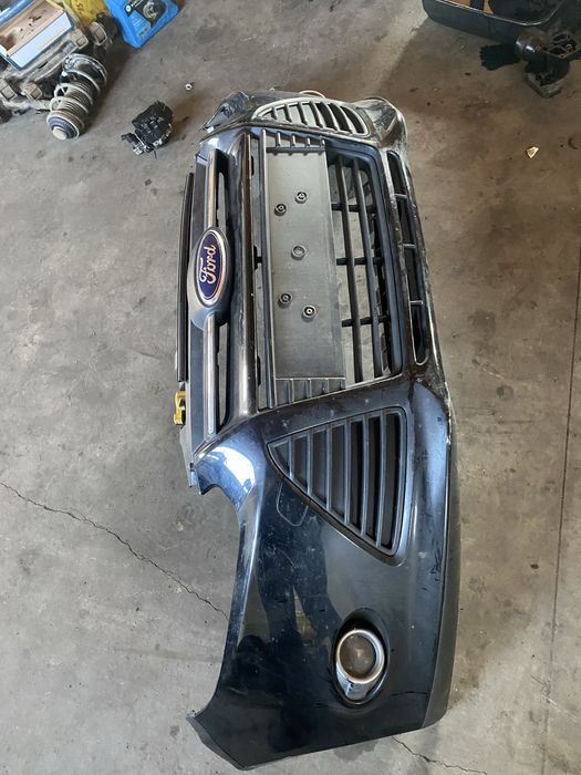 Bara fata ford focus 3 an 2014