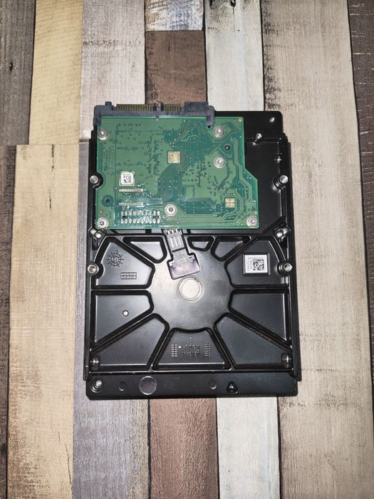 Нов 100% 500gb Хард диск 3.5 инча