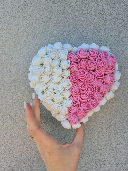 Inimioara flori trandafiri