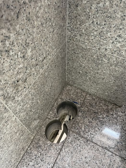 Gaura hota centrala termica ac carotare tăiere beton cărămidă bca