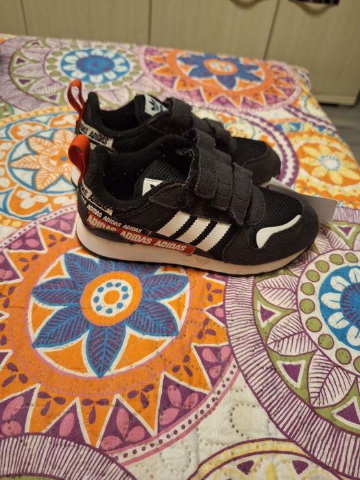 Adidasi pentru copii