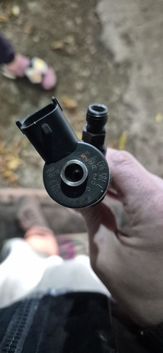 Продам форсунку м57