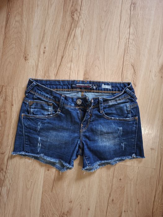 Дамдси дрехи в рр Хс с М от до 5€