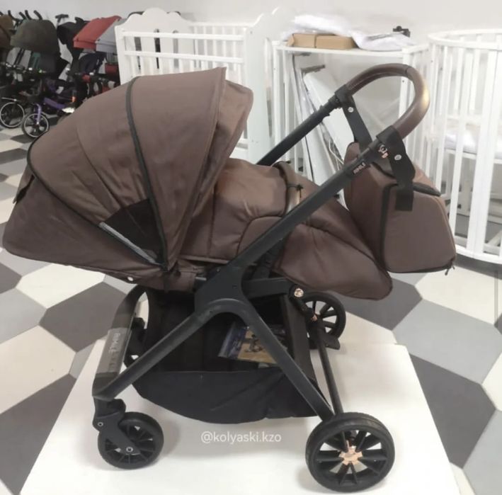 Коляска «Aimile” с реверсивным блоком