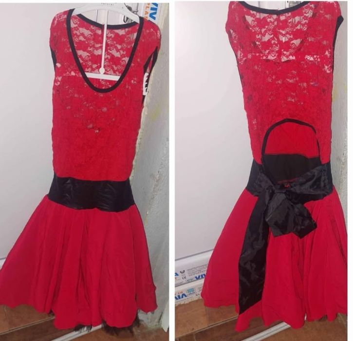 Рокли с панделки 50 лв двете