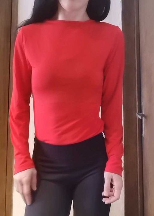 Червено боди размер S, ново без етикет.