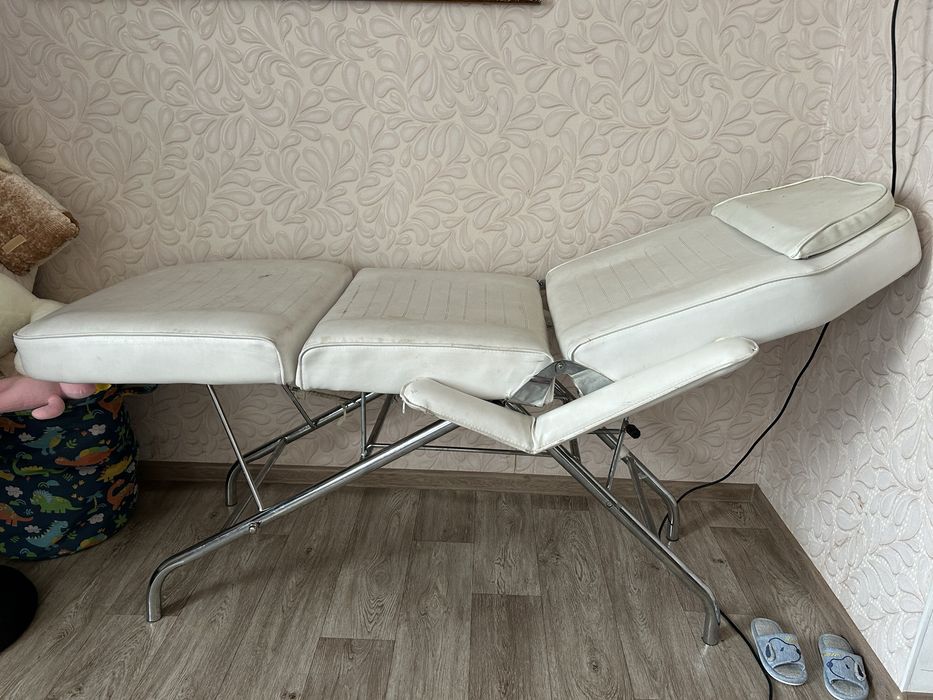 Катлка кресло двери