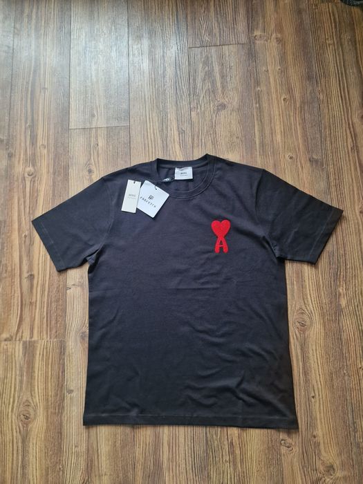 Страхотна мъжка тениска AMI размер S M L XL 2XL