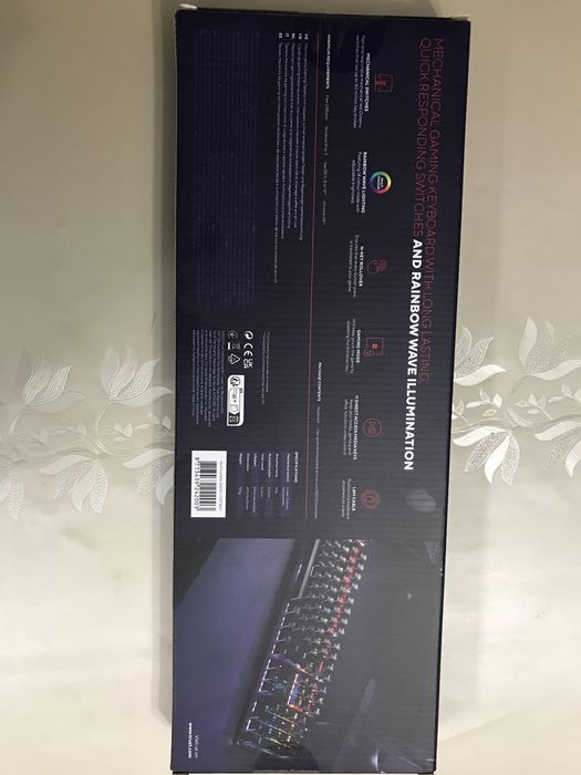 Tastatura gaming multicolor