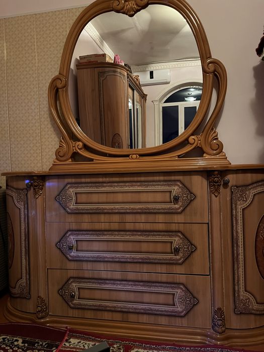 Спални гарнитур б/у