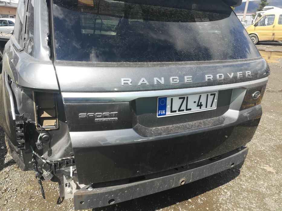 Range Rover Sport на части!