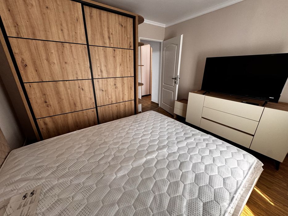 Apartament de inchiriat !