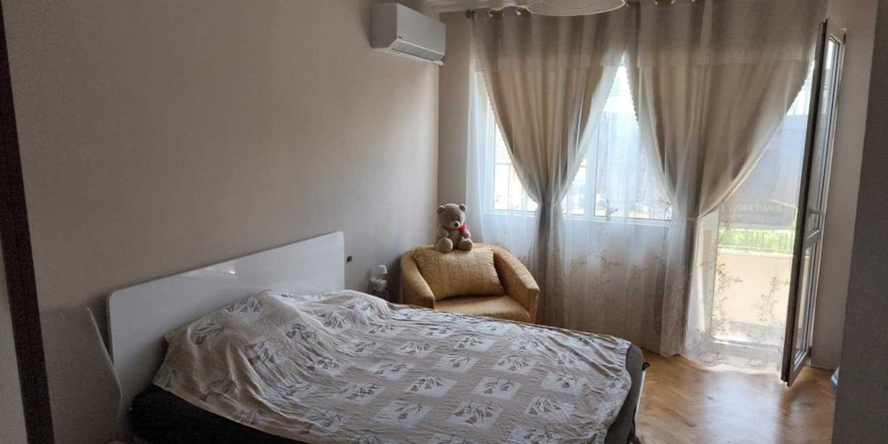 Дава се под наем Четиристаен апартамент в с. Чайка, Област Варна - 90 кв.м за 800 € - Снимка #1